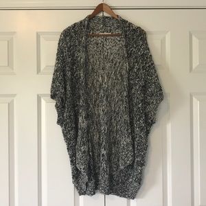 Abercrombie & Fitch open kimono